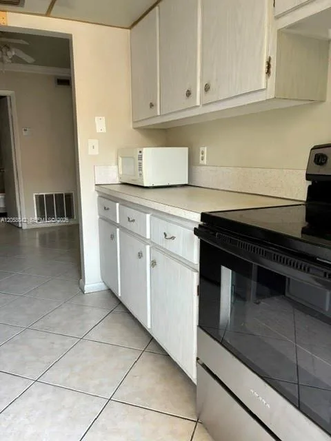 348 S Federal Hwy # 24, Dania Beach, FL 33004 photo 5