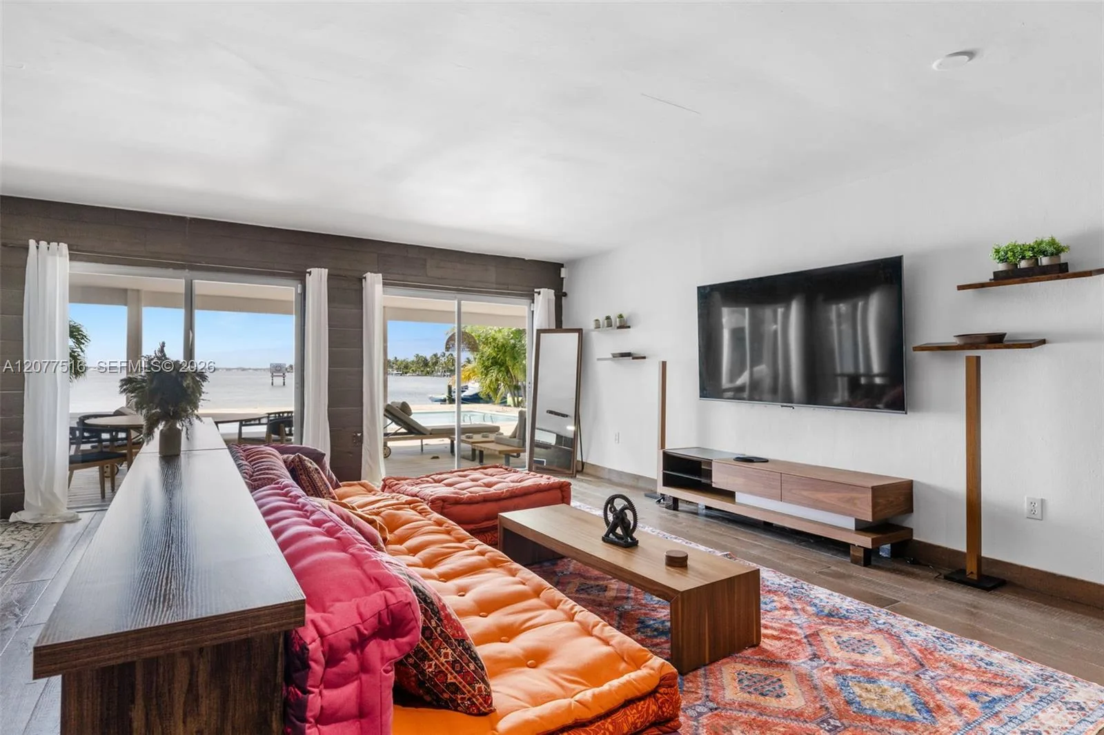 8220 Hawthorne Ave, Miami Beach, FL 33141 photo 13
