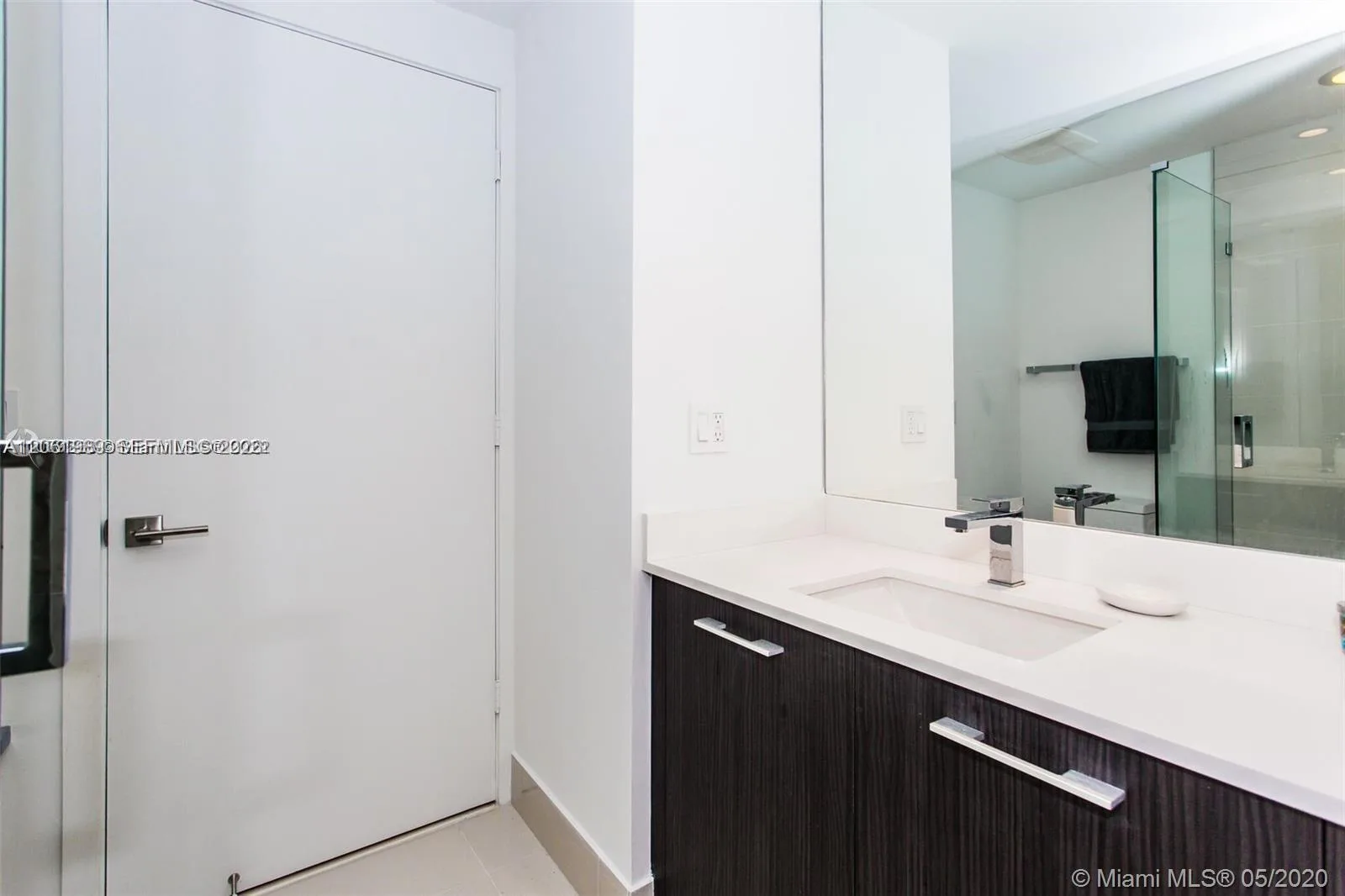 55 SW 9th St # 2903, Miami, FL 33130 photo 9
