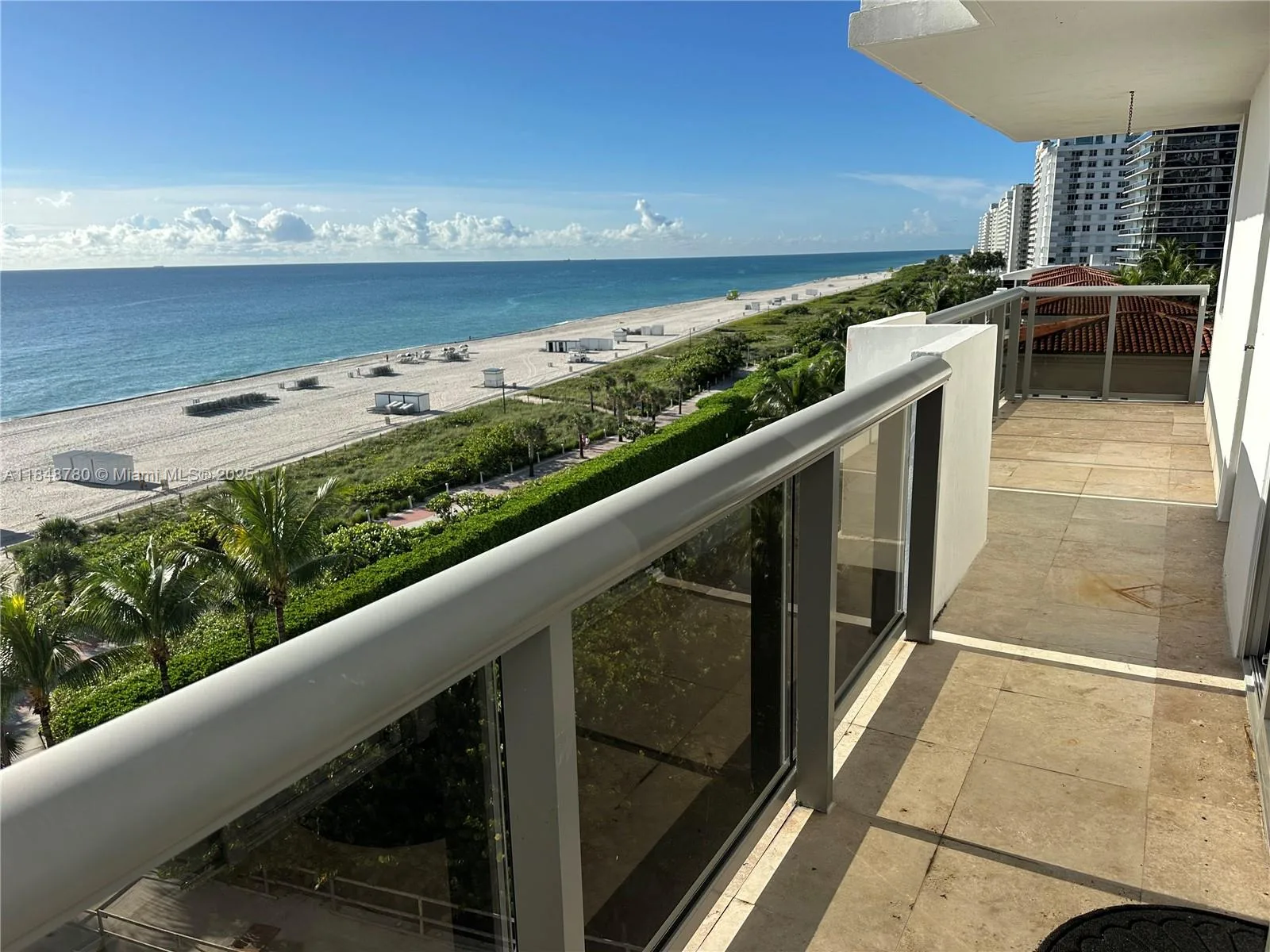 6039 Collins Ave # 826, Miami Beach, FL 33140