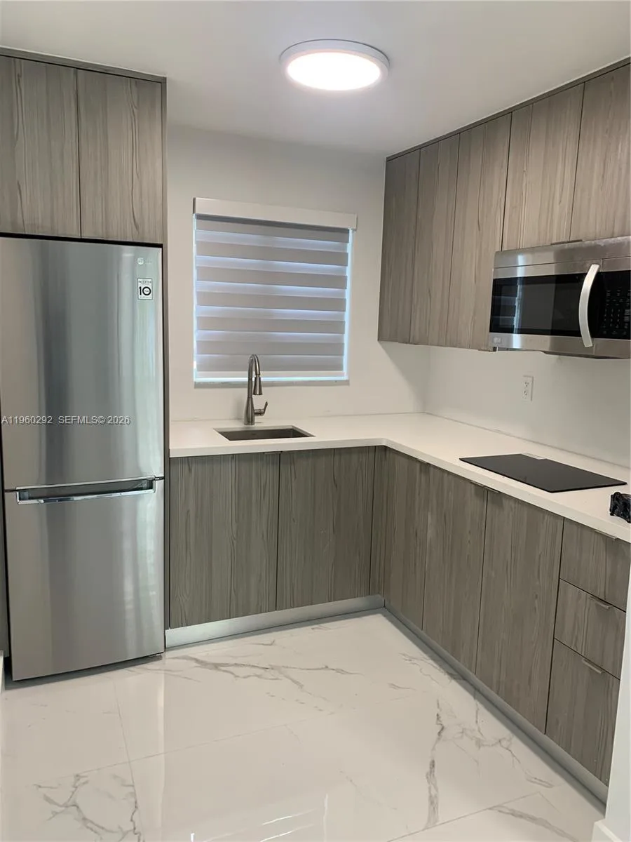 7843 NE 10th Ave # 2, Miami, FL 33138 photo 4