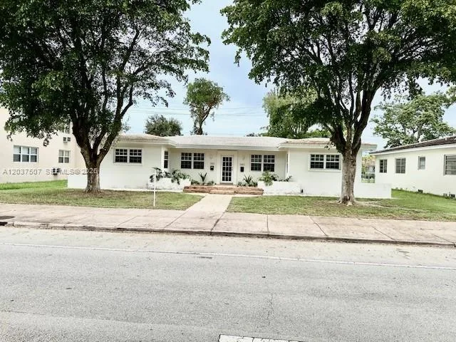 3801 Ponce De Leon Blvd # 3801, Coral Gables, FL 33134