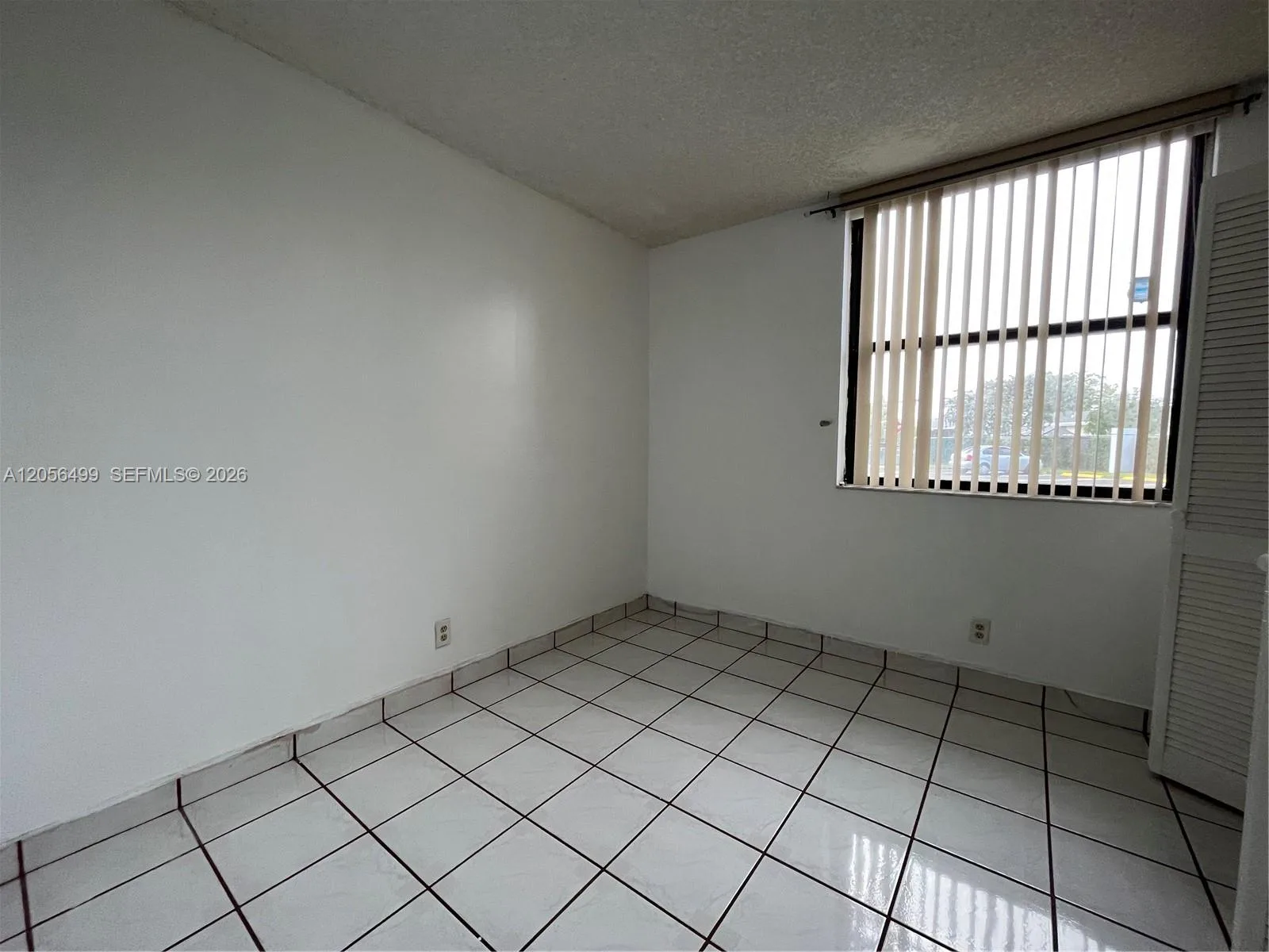 215 Lake Pointe Dr # 104, Oakland Park, FL 33309 photo 10