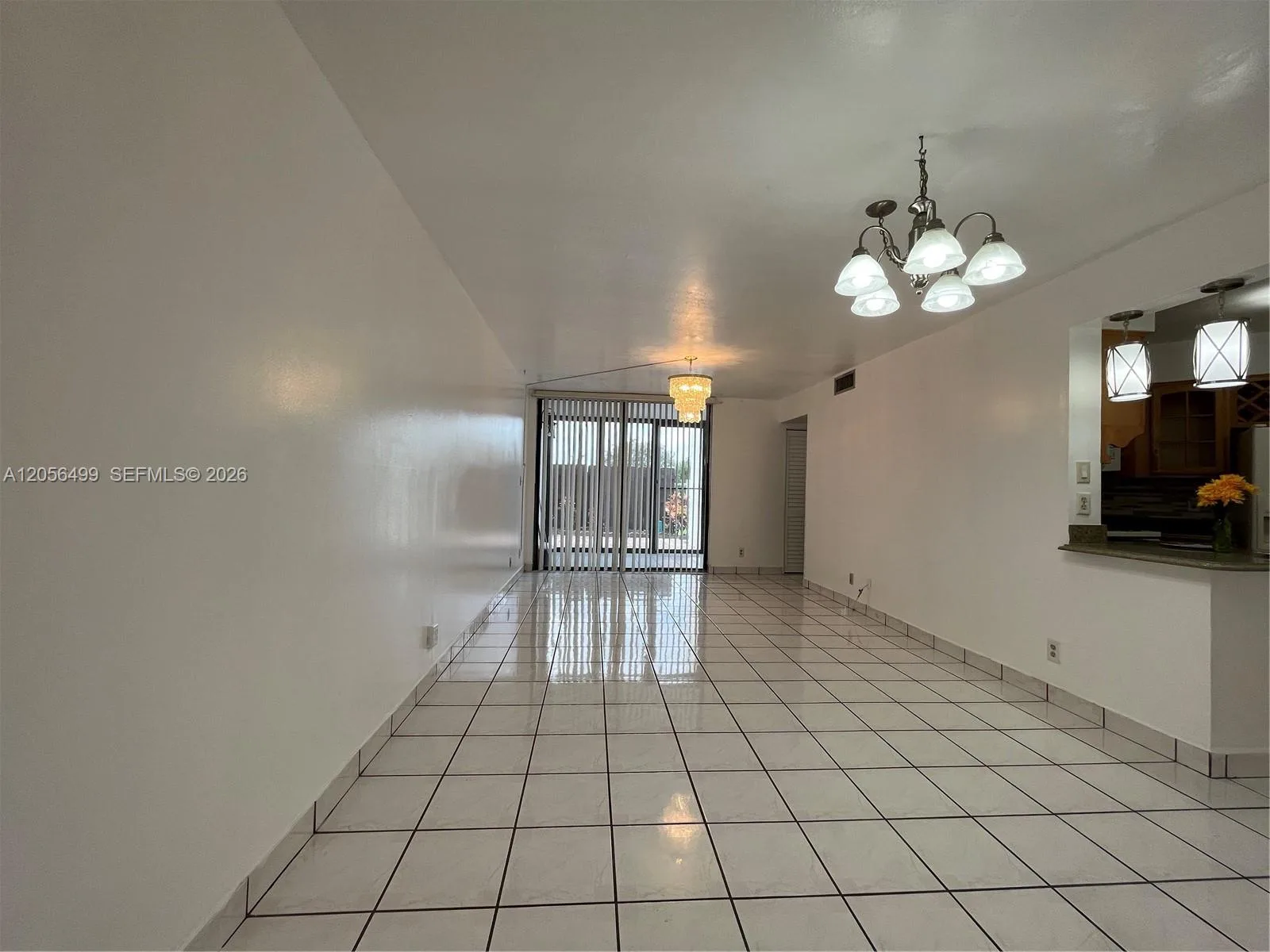 215 Lake Pointe Dr # 104, Oakland Park, FL 33309 photo 5