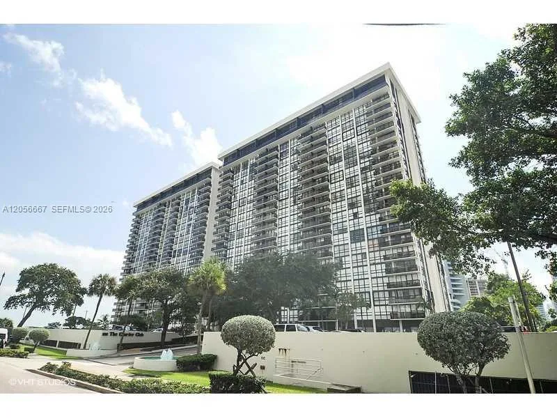 600 NE 36 ST # 1817, Miami, FL 33137 photo 9