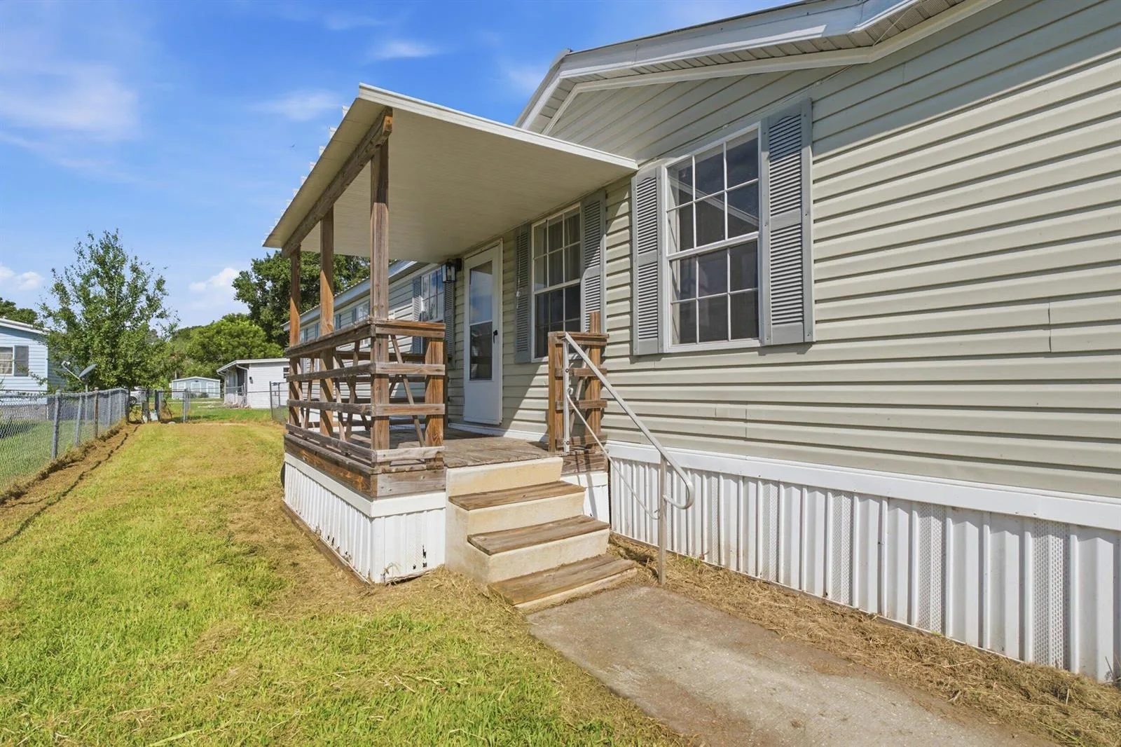 407 NE 9TH Avenue, Okeechobee, FL 34972