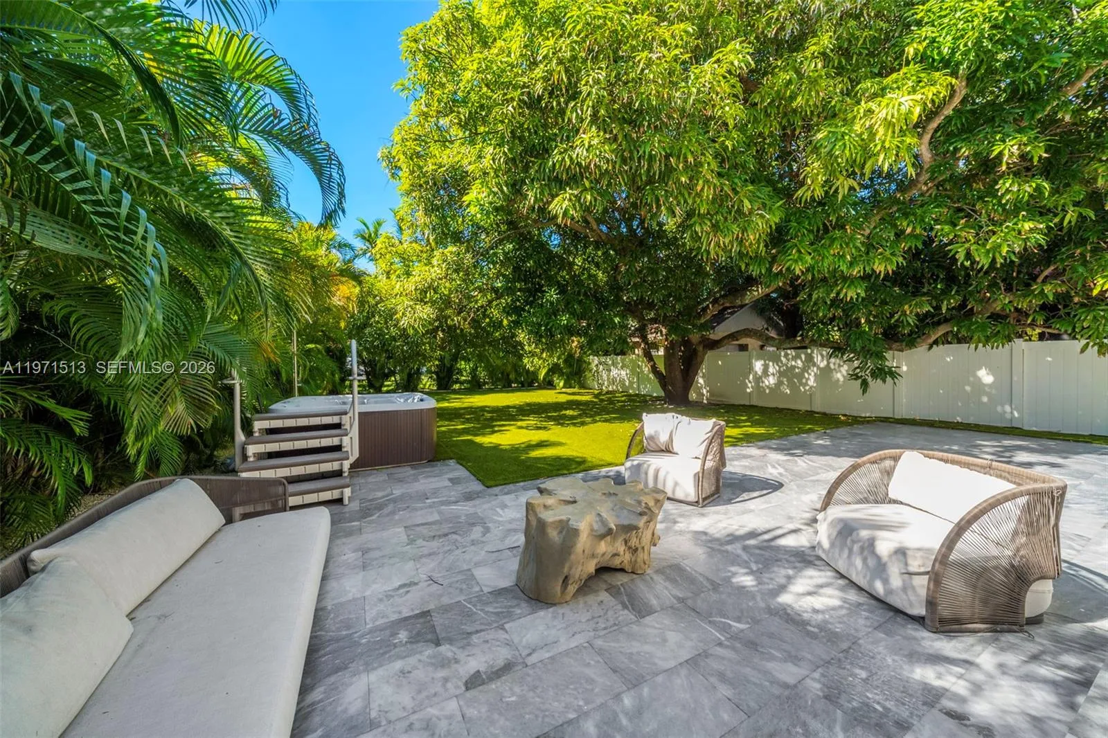 3166 Royal Palm Ave, Miami Beach, FL 33140 photo 3