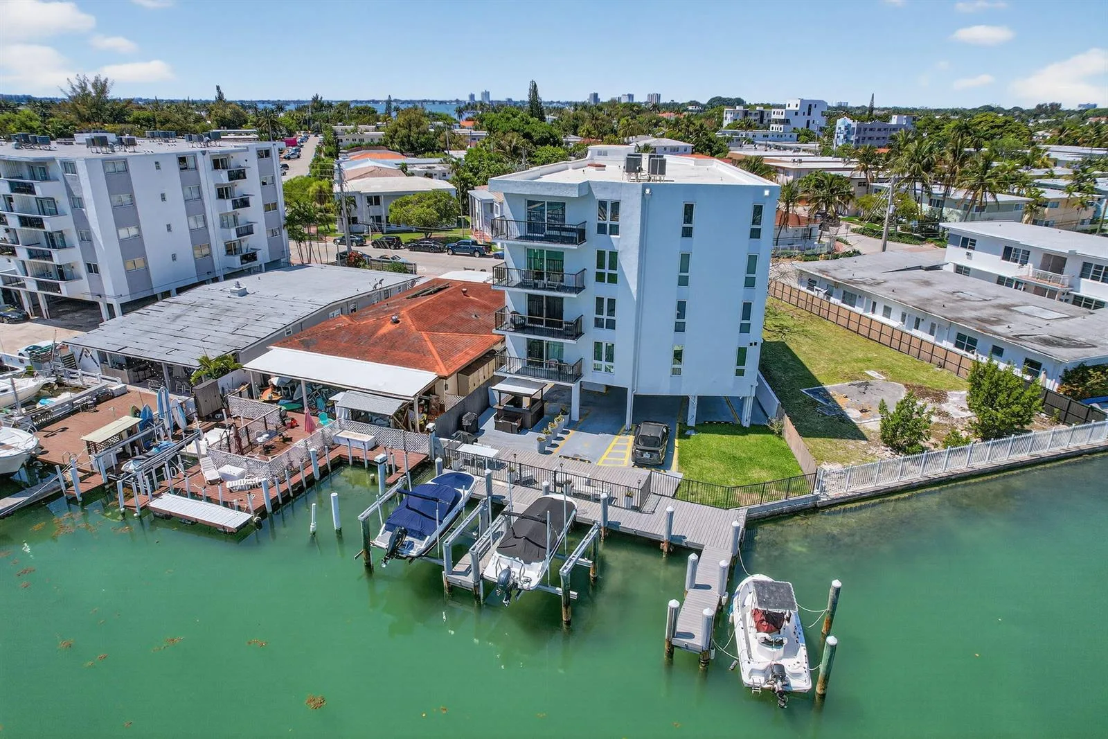 8125 Crespi Boulevard # 2, Miami Beach, FL 33141 photo 5