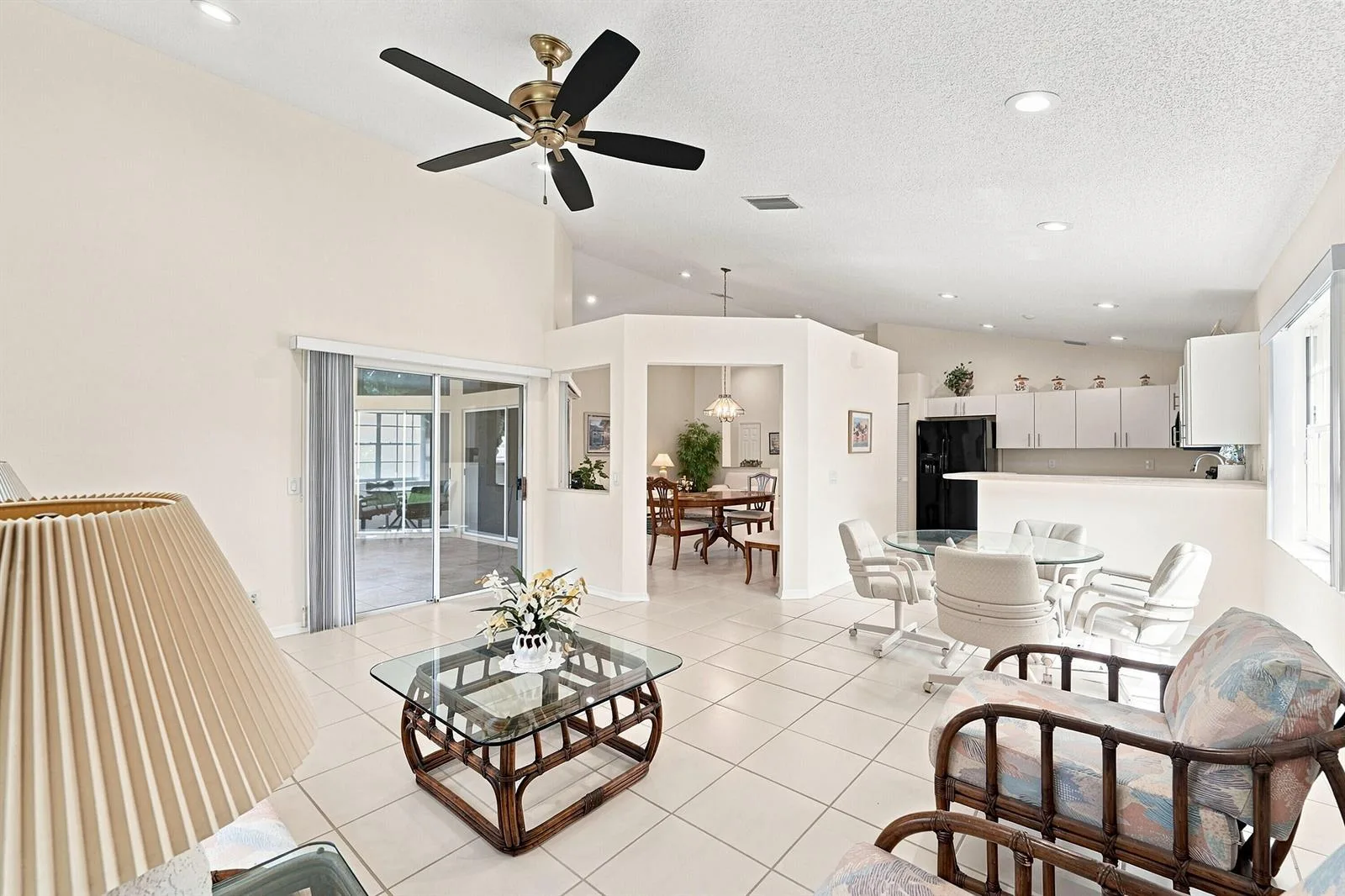 143 Cameron Court, Weston, FL 33326 photo 11