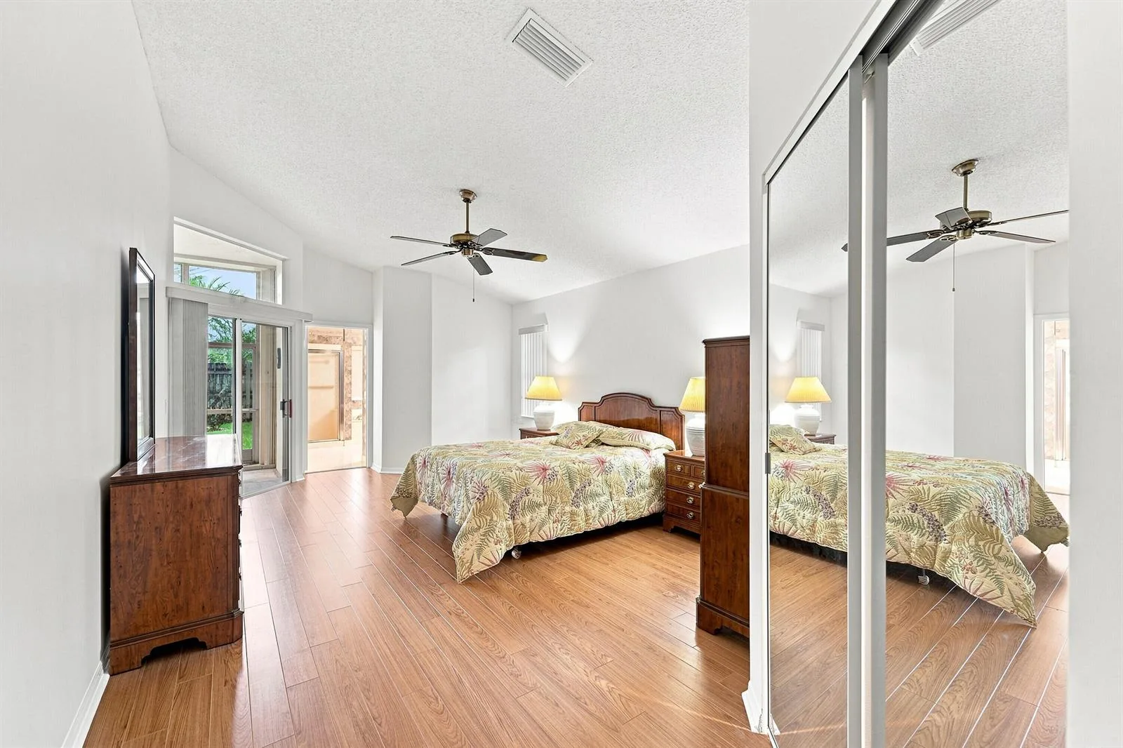 143 Cameron Court, Weston, FL 33326 photo 12