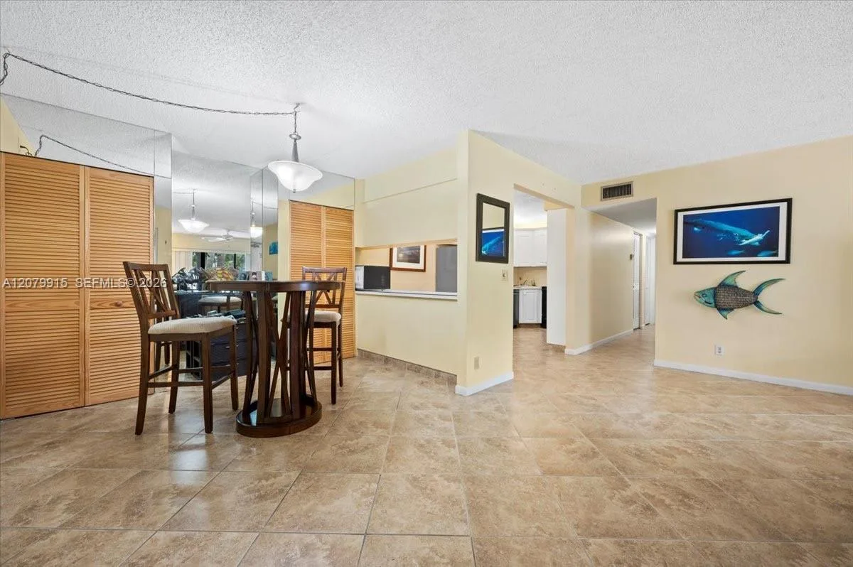 1014 Green Pine Blvd # H1, West Palm Beach, FL 33409 photo 9