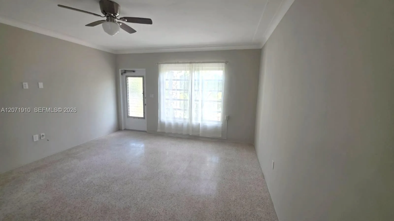 260 SW 31st Ct # 260, Miami, FL 33135 photo 2