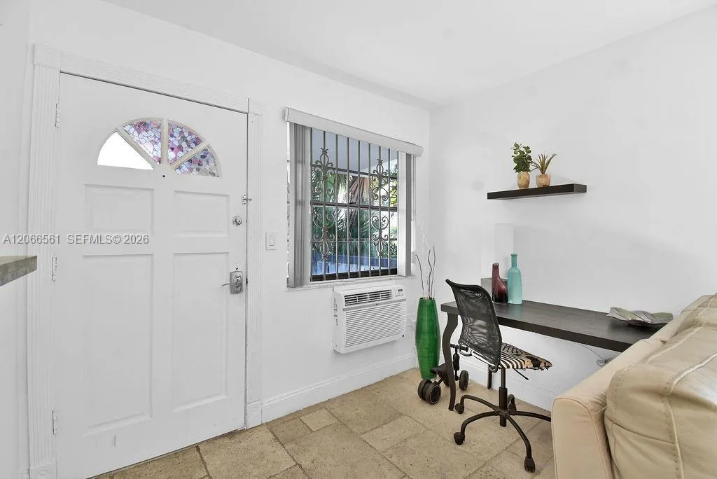 759 Meridian, Miami Beach, FL 33139 photo 12