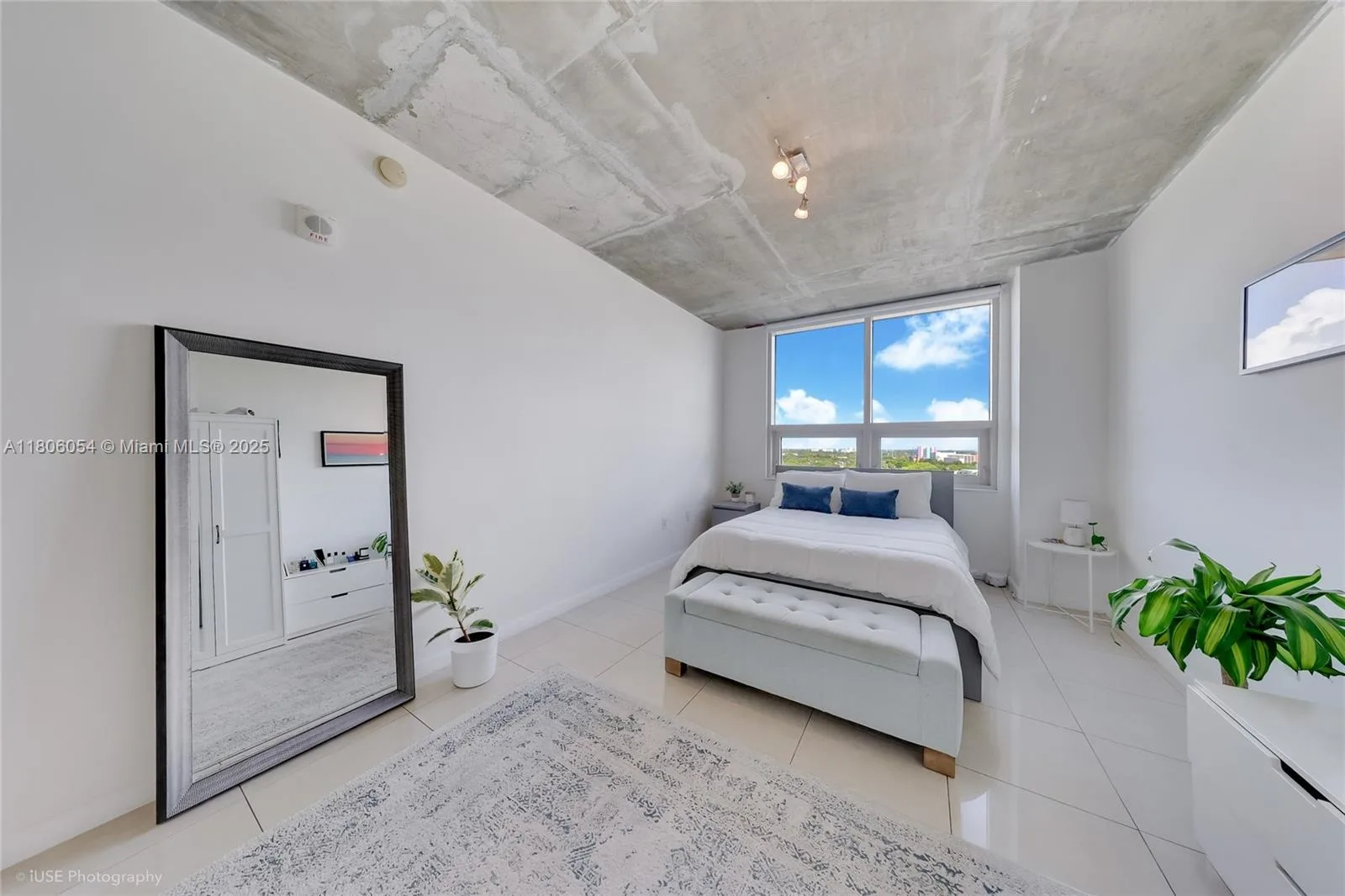 3250 NE 1st Ave # 1007, Miami, FL 33137 photo 13
