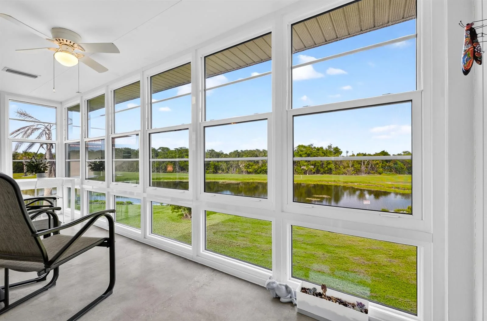 72 Royal Oak Court # 202, Vero Beach, FL 32962