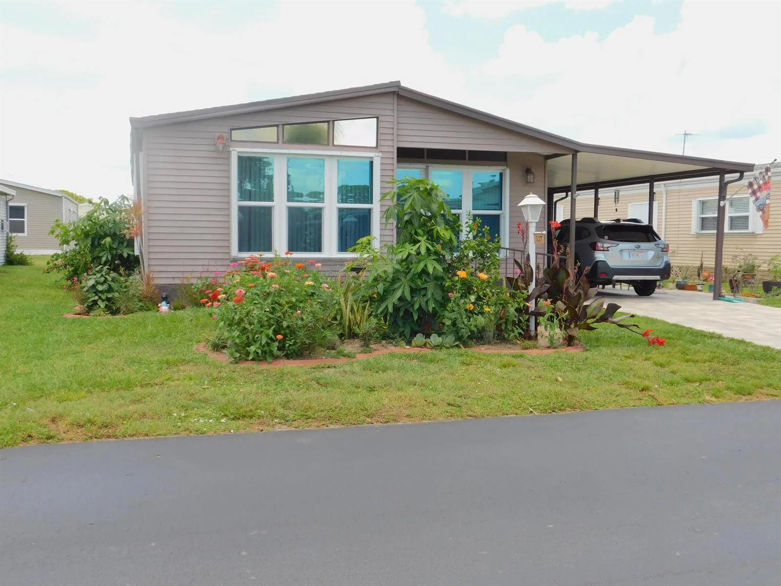 527 Tropical Isles Circle # F-30, Fort Pierce, FL 34982