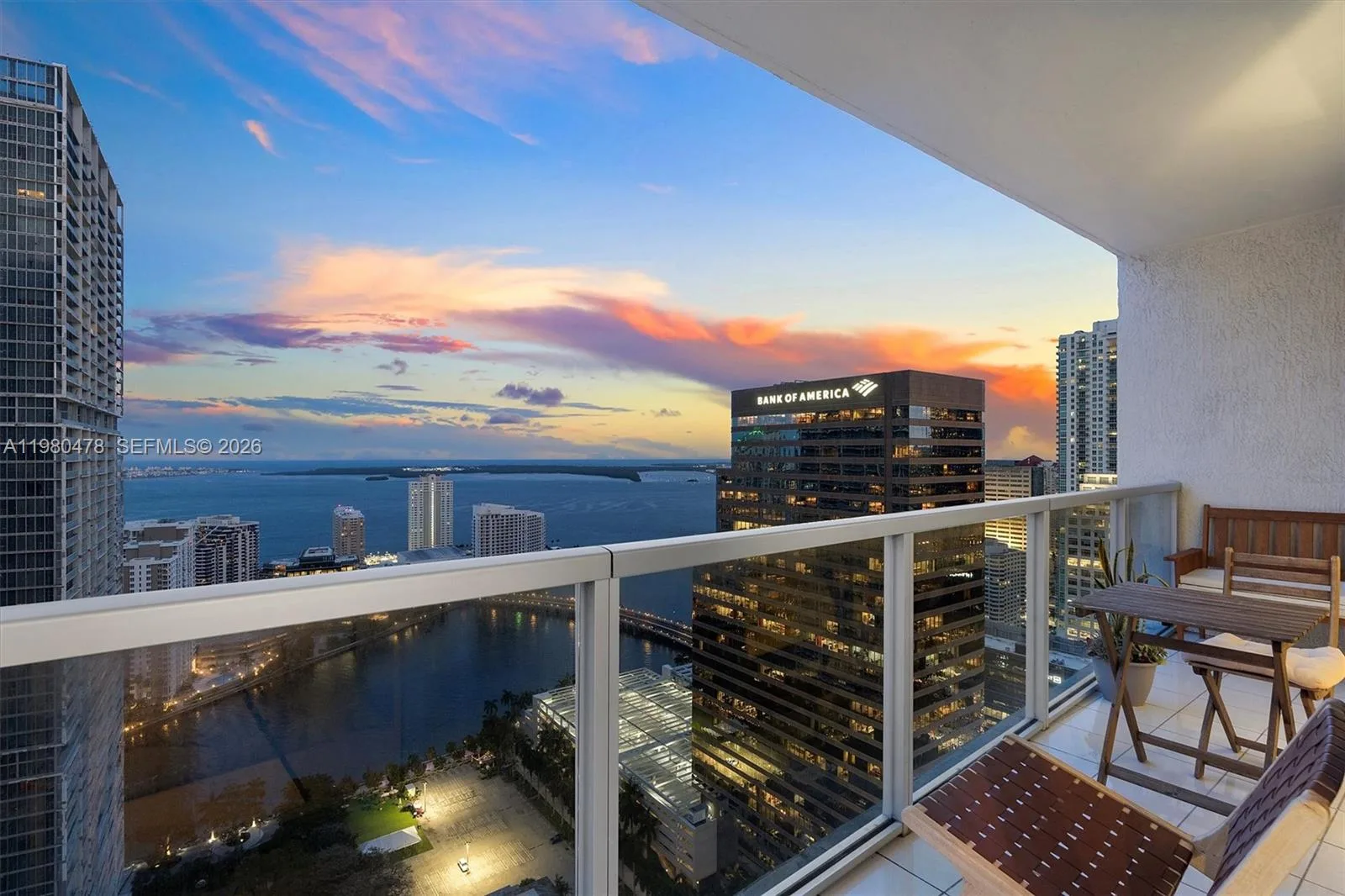 500 Brickell Ave # 4101, Miami, FL 33131 photo 2