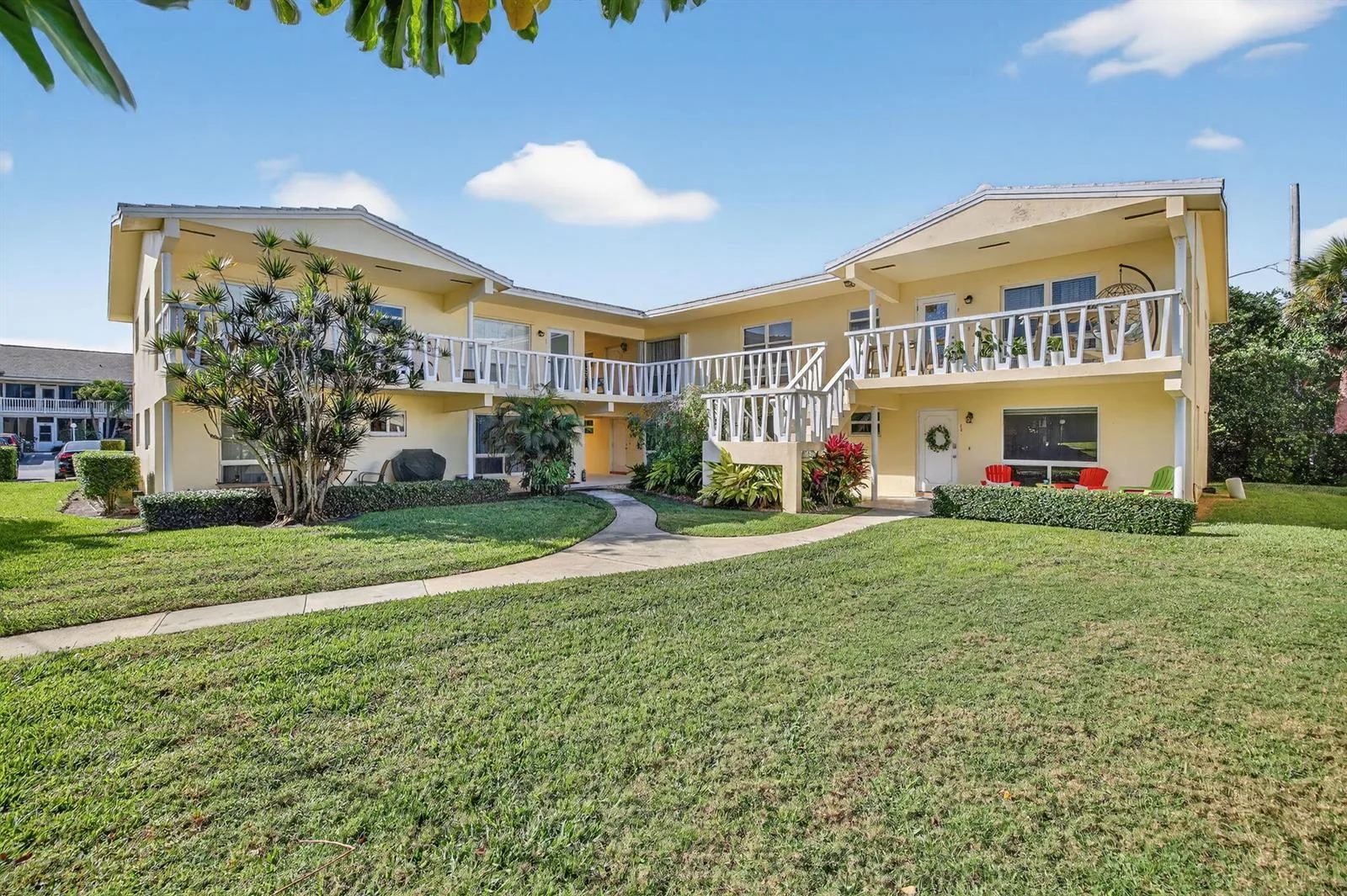 2755 NE 28th Avenue # E2, Lighthouse Point, FL 33064