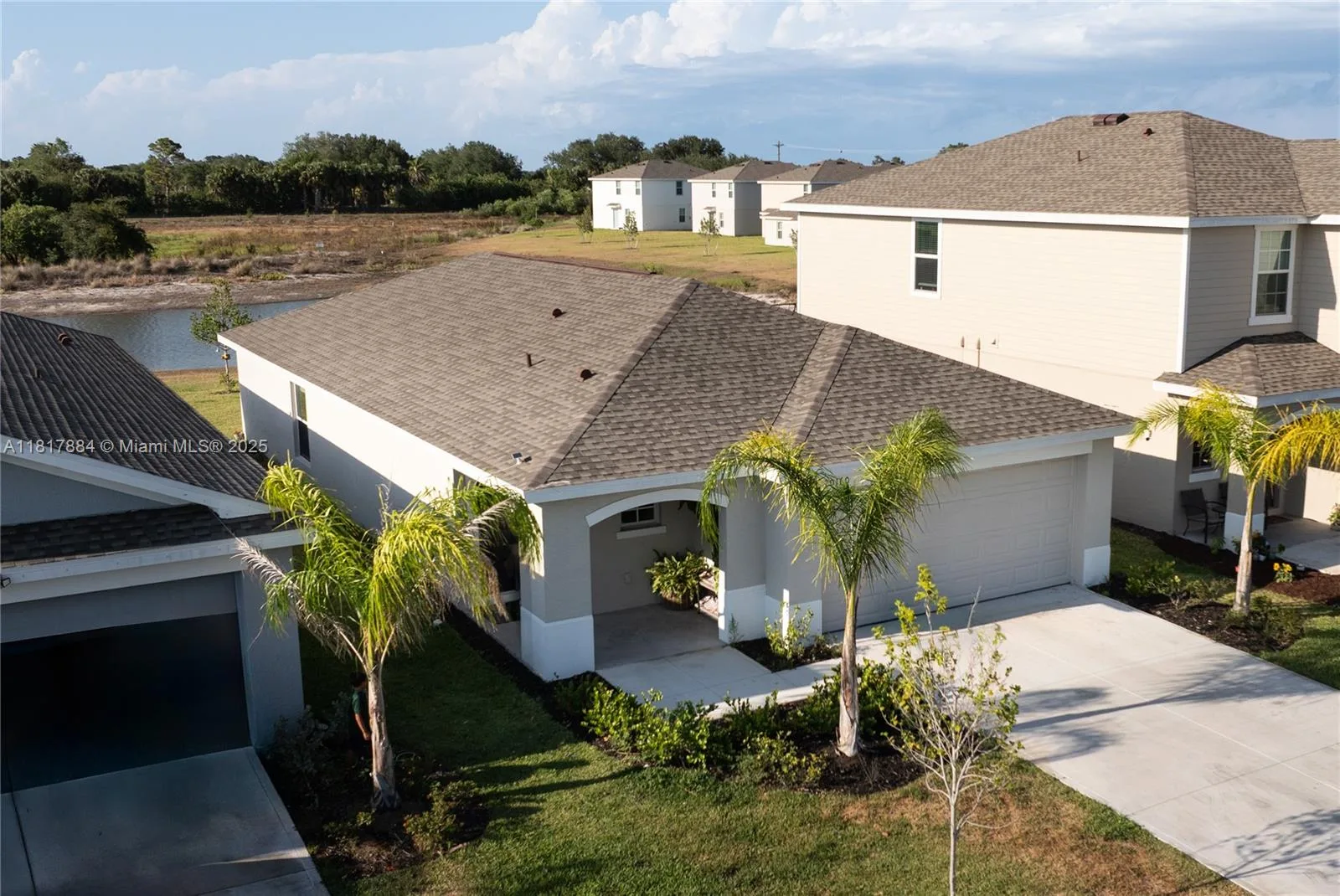 20160 Caroline Creek Place, Lehigh Acres, FL 33974 photo 2