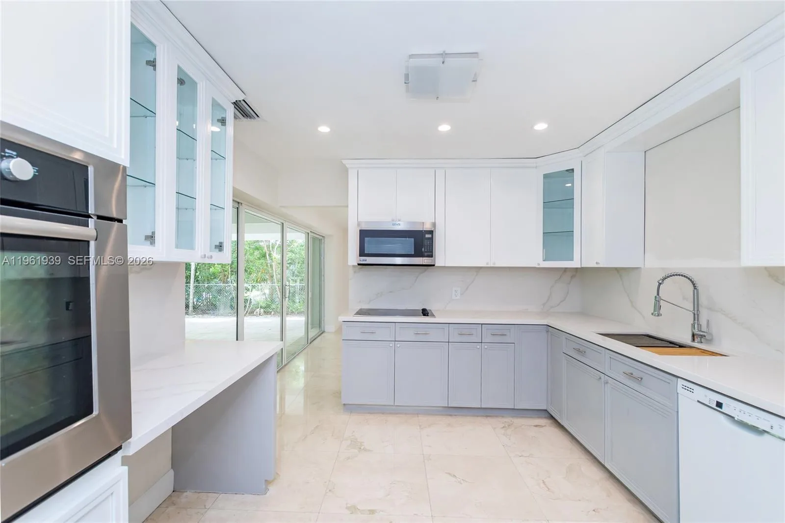 310 Harbor Ct, Key Biscayne, FL 33149 photo 8