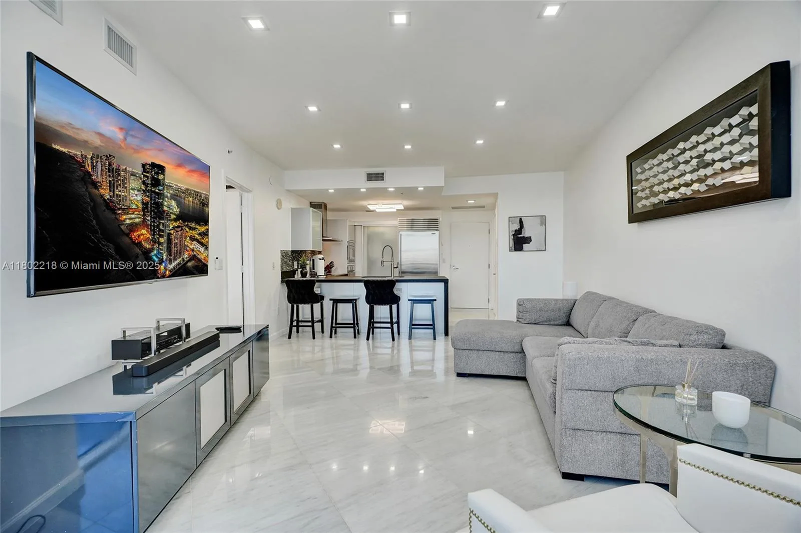 18201 Collins Ave # 808, Sunny Isles Beach, FL 33160 photo 7