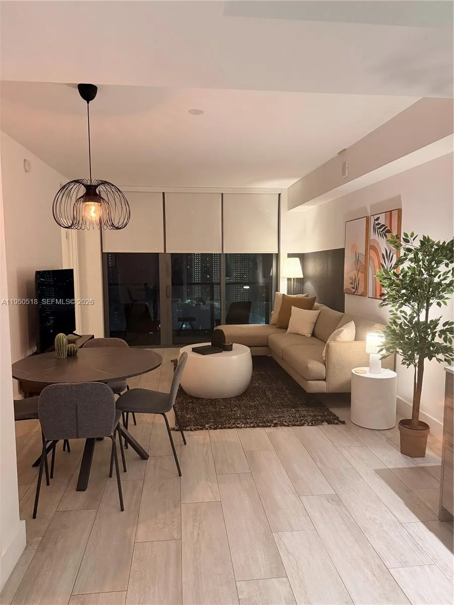 121 NE 34th St # 2806A, Miami, FL 33137 photo 4