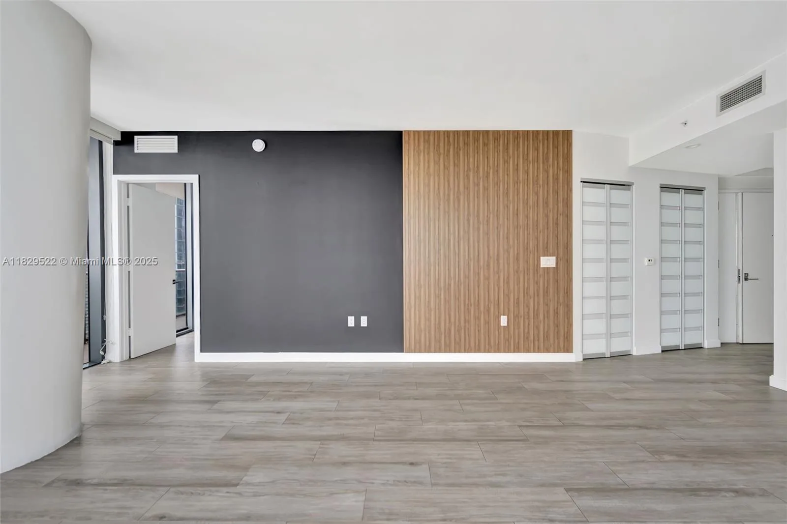55 SW 9th St # 3908, Miami, FL 33130 photo 7