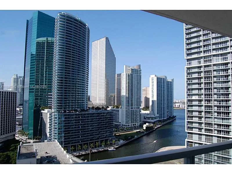 500 BRICKELL AV # 2505, Miami, FL 33131