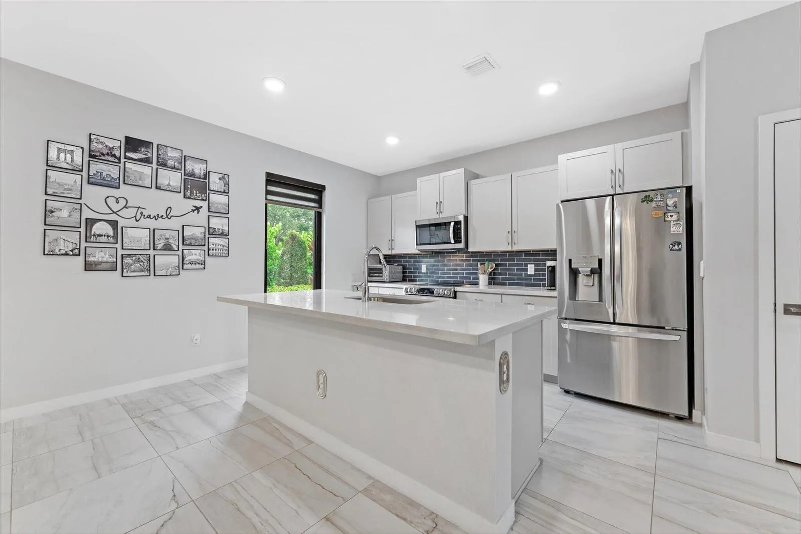 405 NW 17th Street, Fort Lauderdale, FL 33311 photo 5