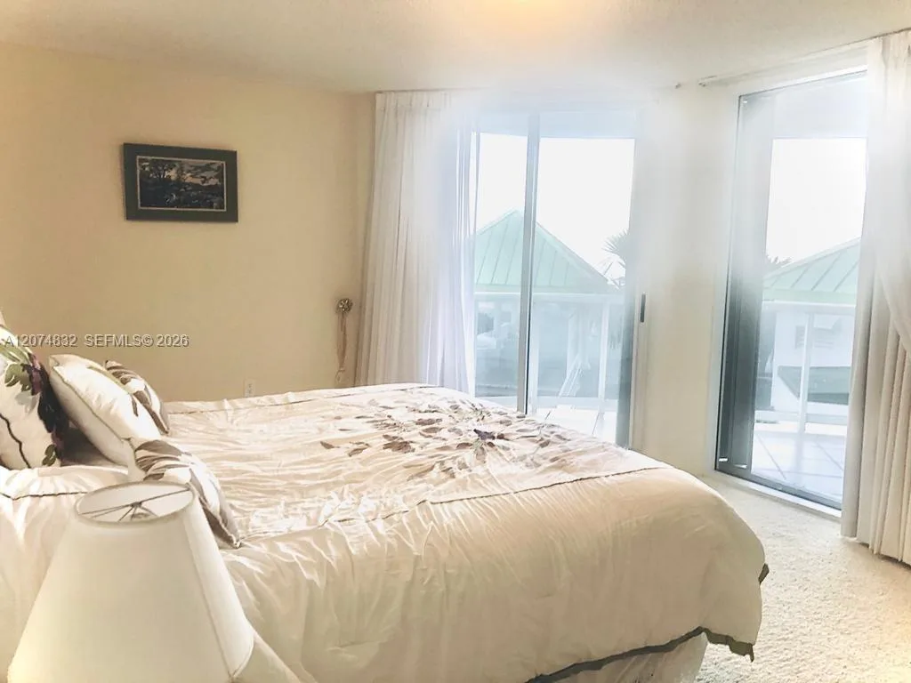 16711 Collins Ave # 706, Sunny Isles Beach, FL 33160 photo 6