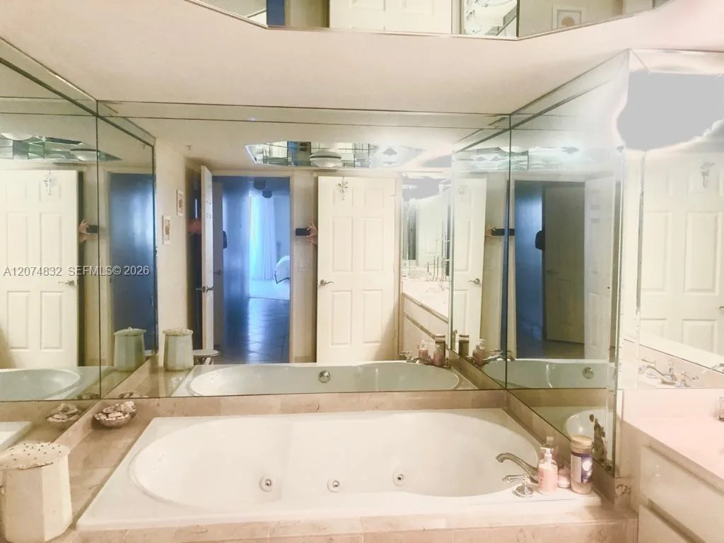 16711 Collins Ave # 706, Sunny Isles Beach, FL 33160 photo 7