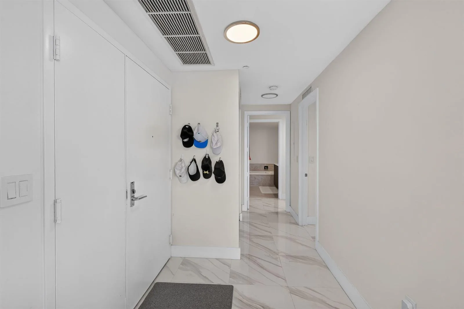 488 NE 18th Street # 1515, Miami, FL 33132 photo 2