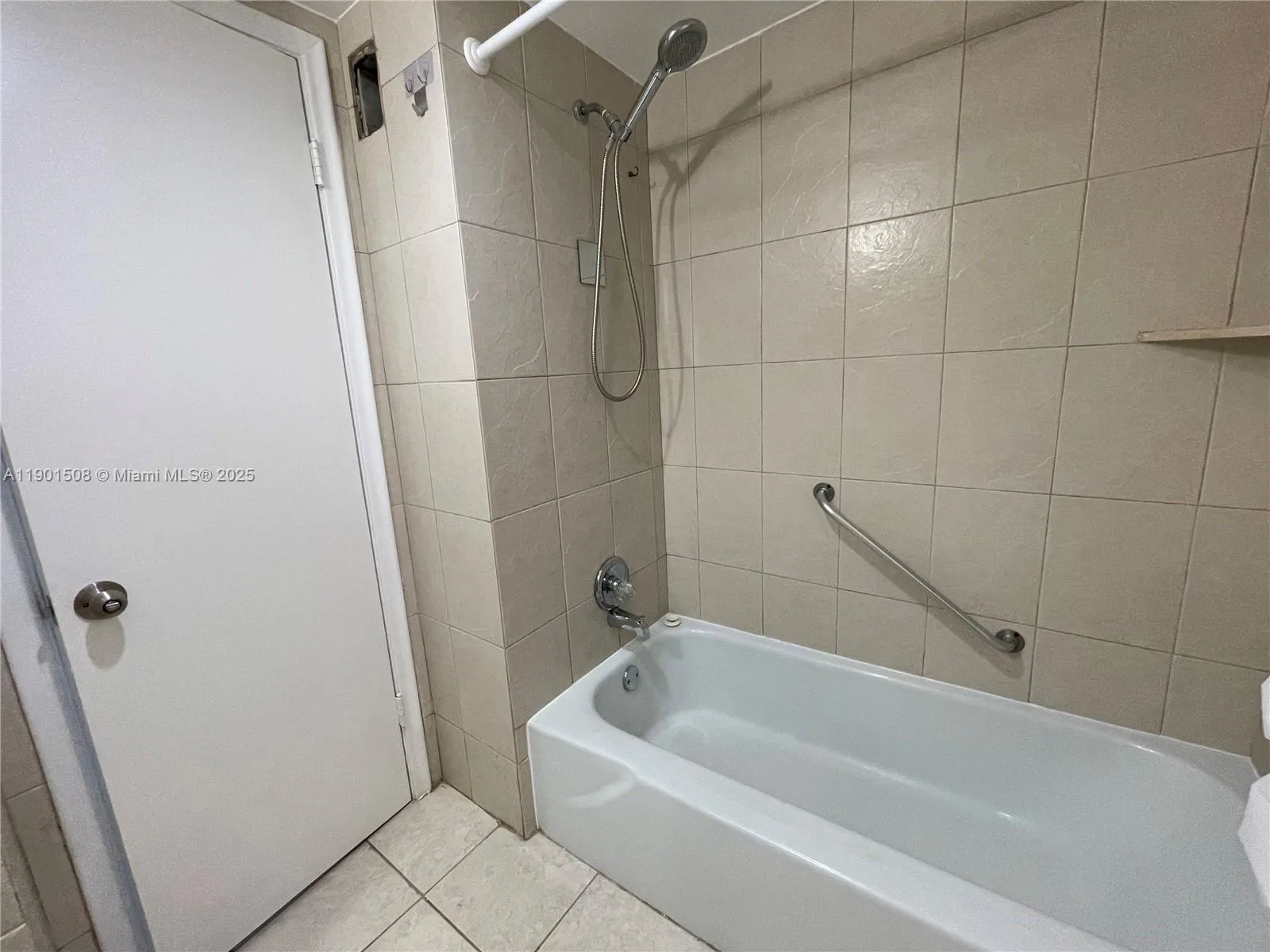 1817 S Ocean Dr # 226, Hallandale Beach, FL 33009 photo 10