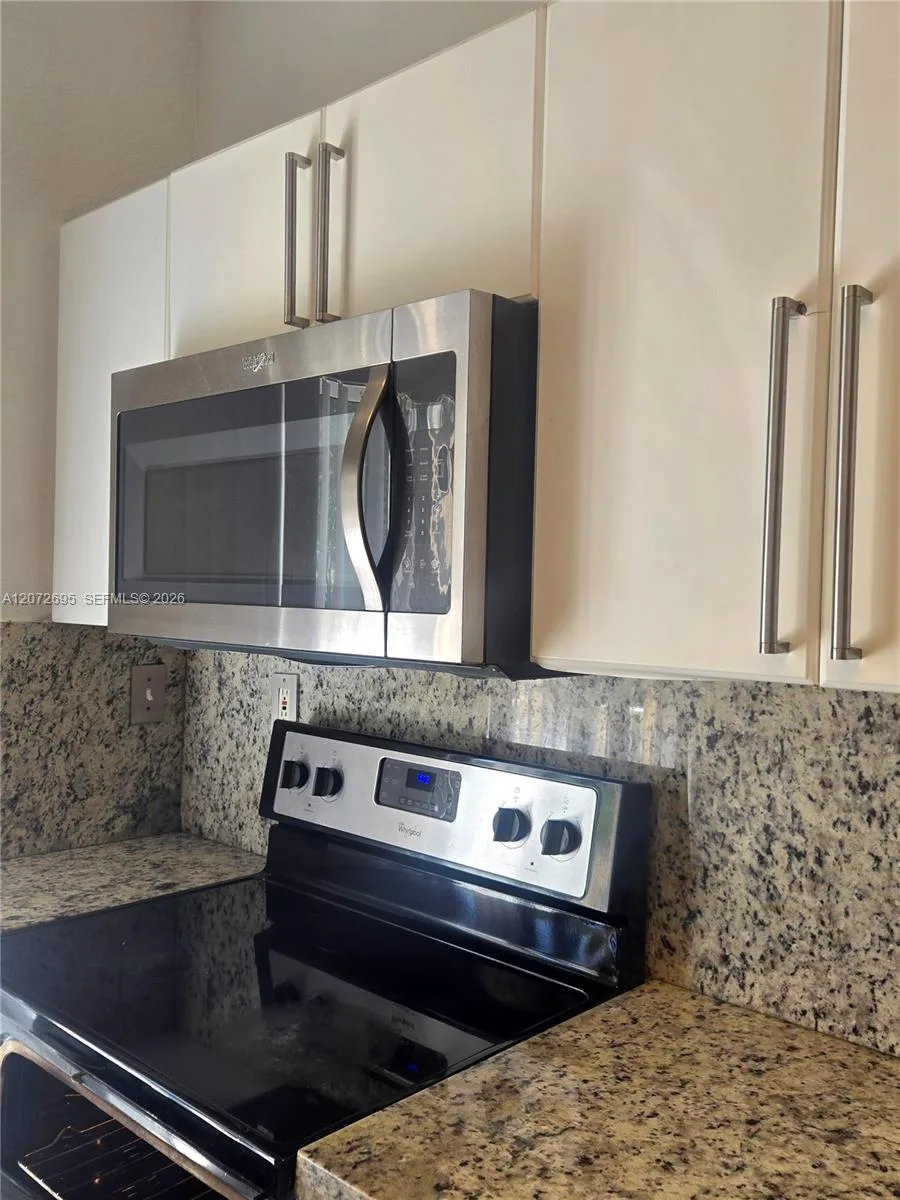 6900 NW 179th St # 204-1, Hialeah, FL 33015