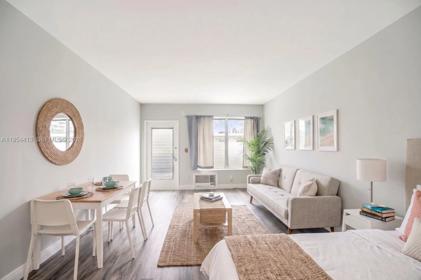 7725 Carlyle Ave # 10, Miami Beach, FL 33141 photo 2