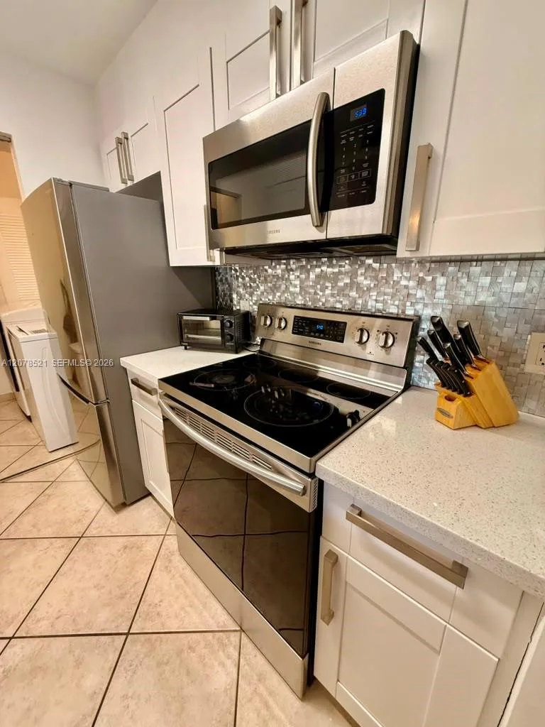 19701 E Country Club Dr # 5605A, Aventura, FL 33180 photo 4