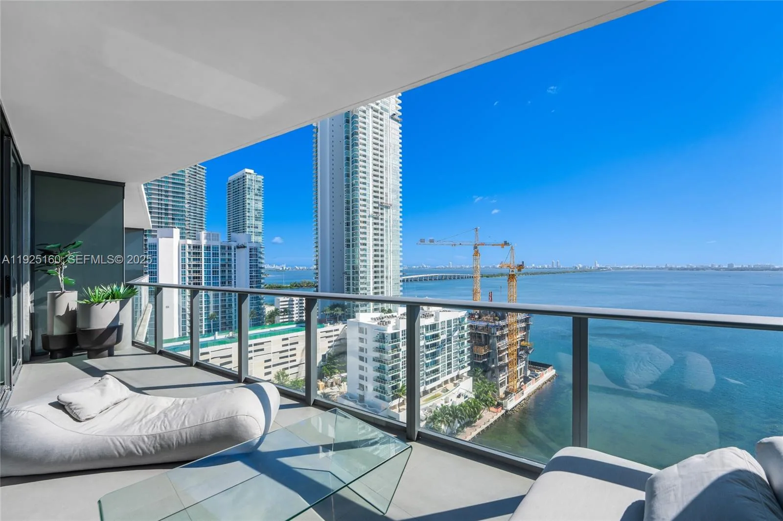460 NE 28th St # 1806, Miami, FL 33137