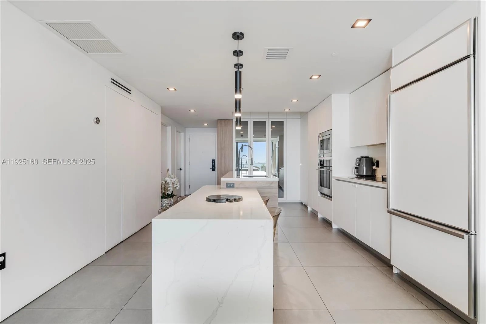 460 NE 28th St # 1806, Miami, FL 33137 photo 12