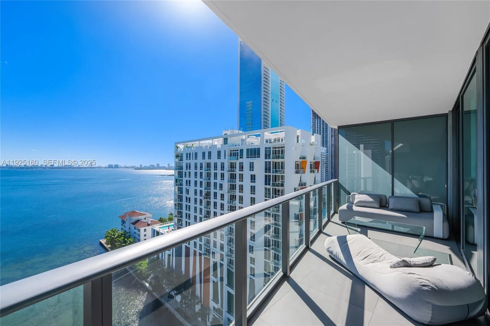 460 NE 28th St # 1806, Miami, FL 33137 photo 2