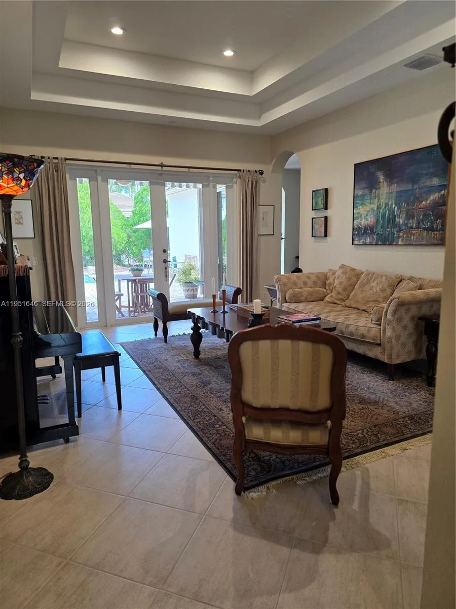 1905 Harbor View Cir, Weston, FL 33327 photo 8