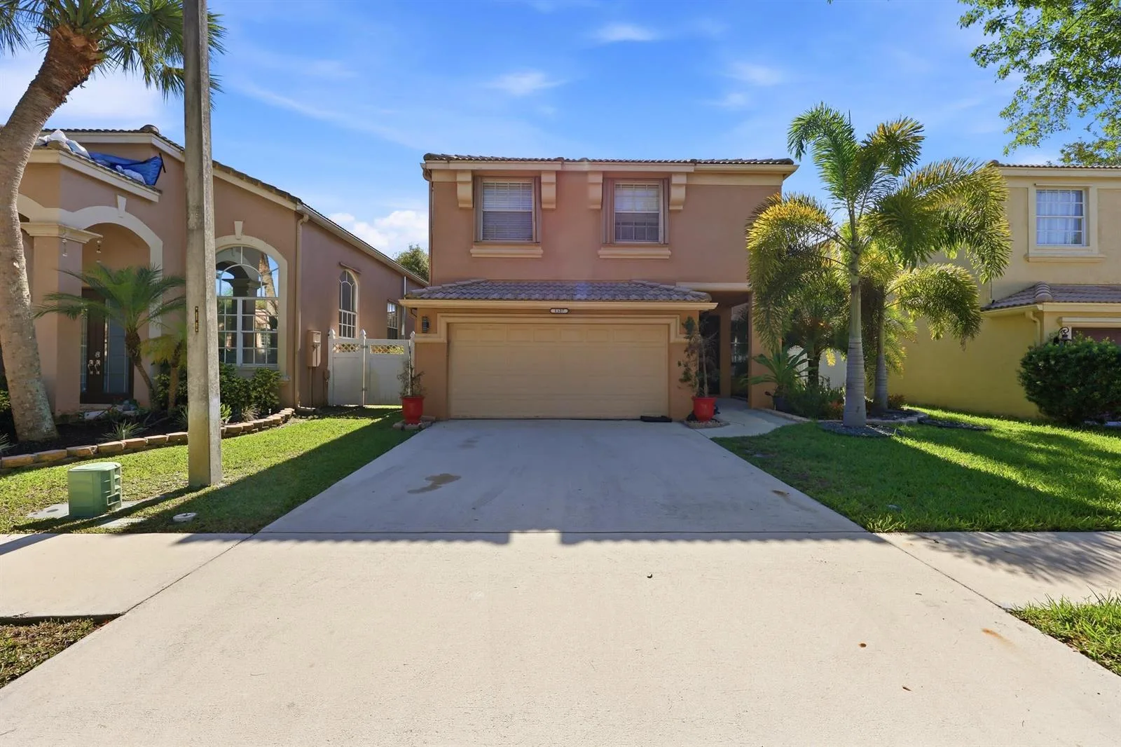 1327 Isleworth Court, Royal Palm Beach, FL 33411