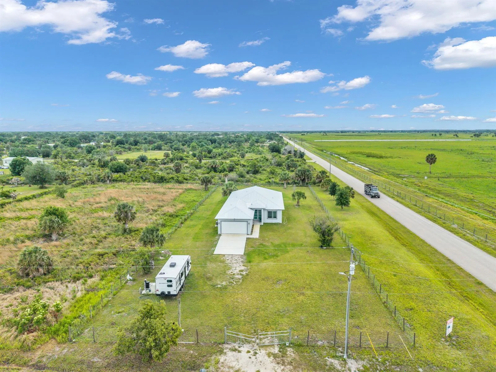 14411 NW 266th Street, Okeechobee, FL 34972