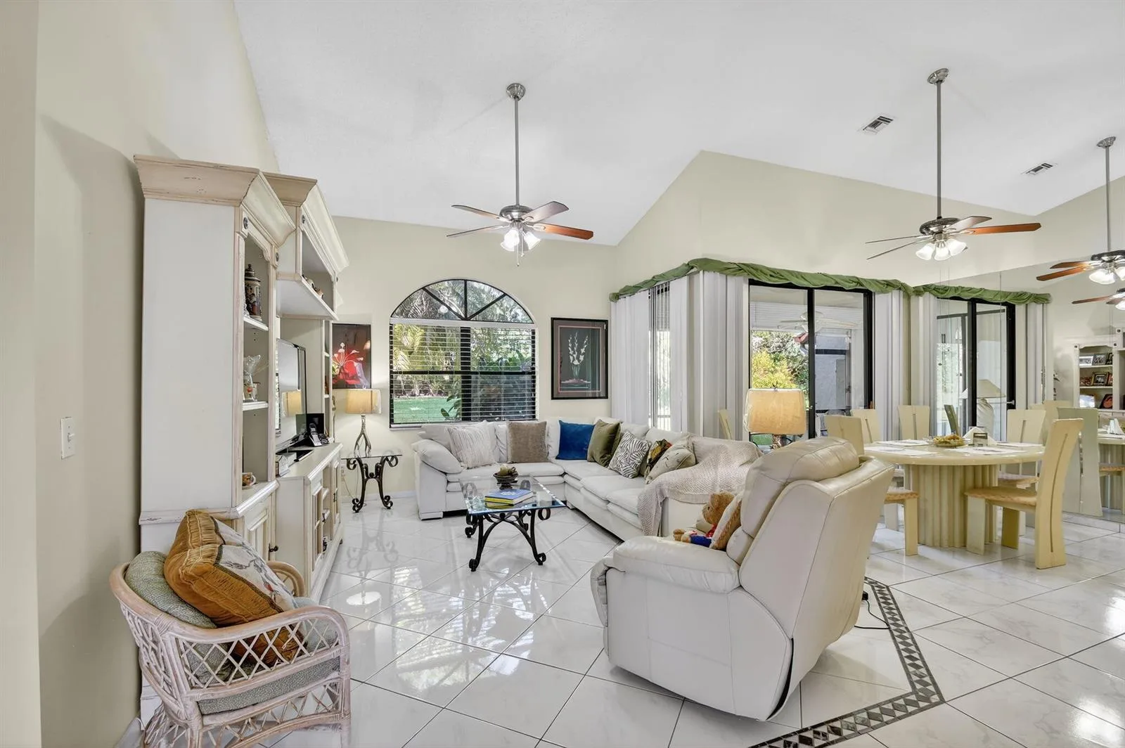 7147 Le Chalet Boulevard, Boynton Beach, FL 33472 photo 7