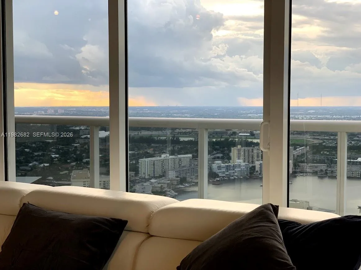 1830 S Ocean Dr # 4608, Hallandale Beach, FL 33009 photo 13
