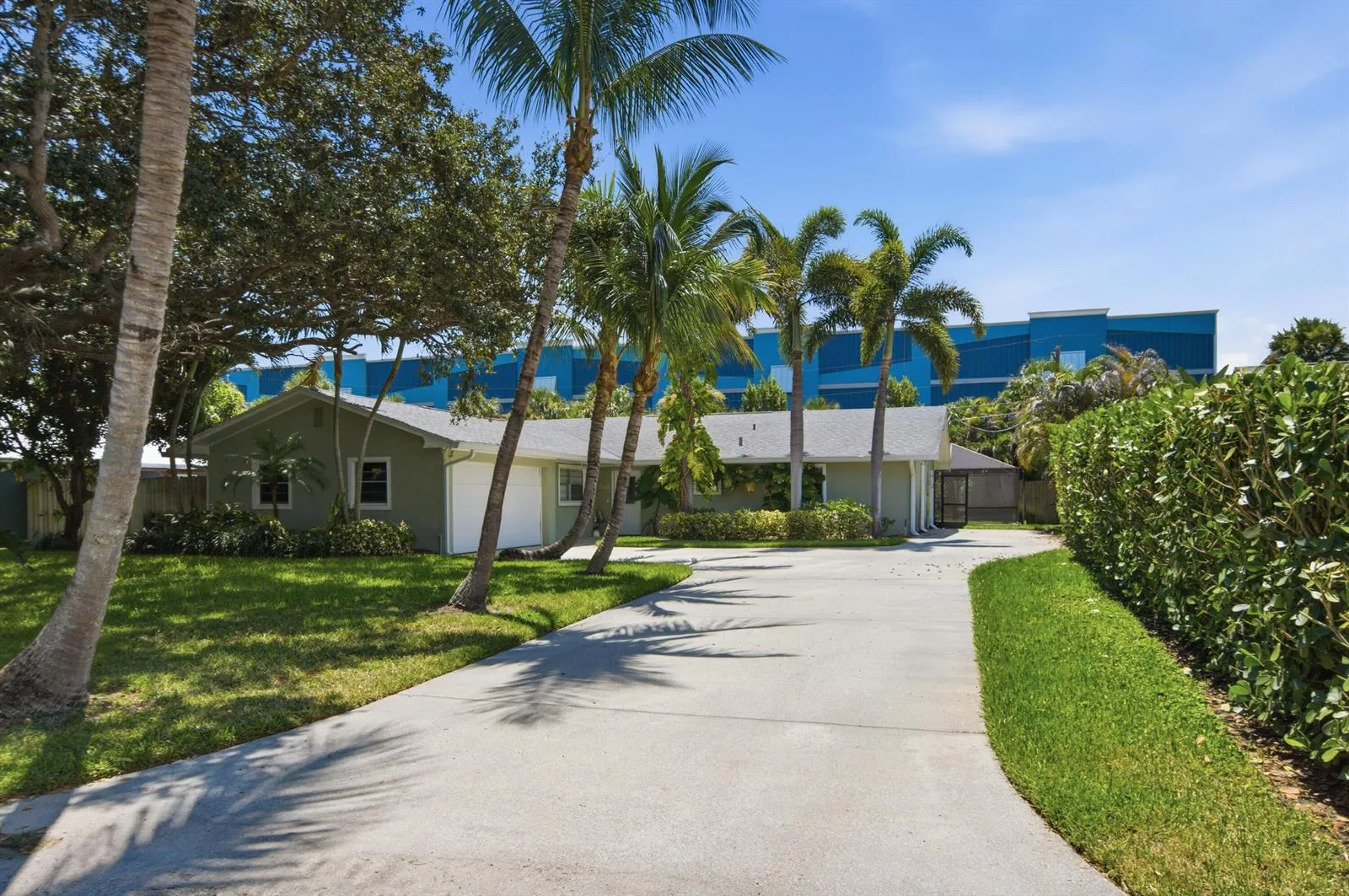 4796 SE Manatee Terrace, Stuart, FL 34997 photo 3
