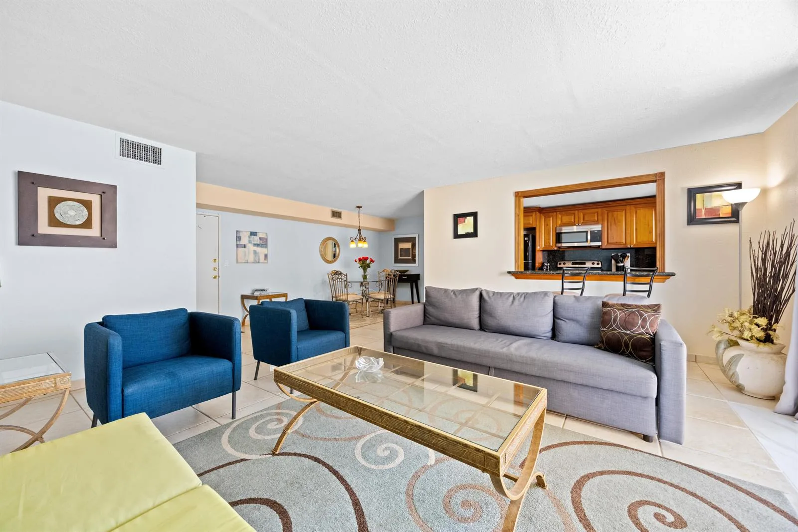 137 Golden Isles Drive # 501, Hallandale Beach, FL 33009