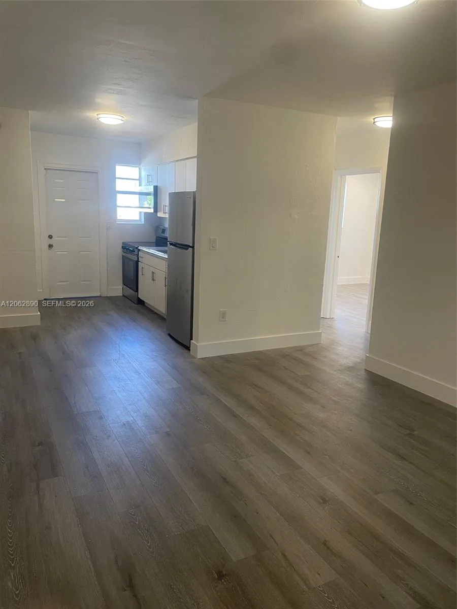 1831 NW 41st St, Miami, FL 33142 photo 8