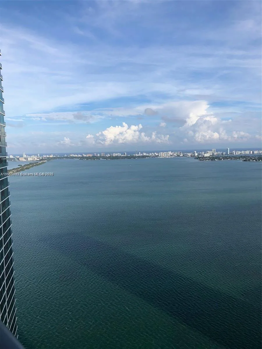 650 NE 32 St # 3605, Miami, FL 33137