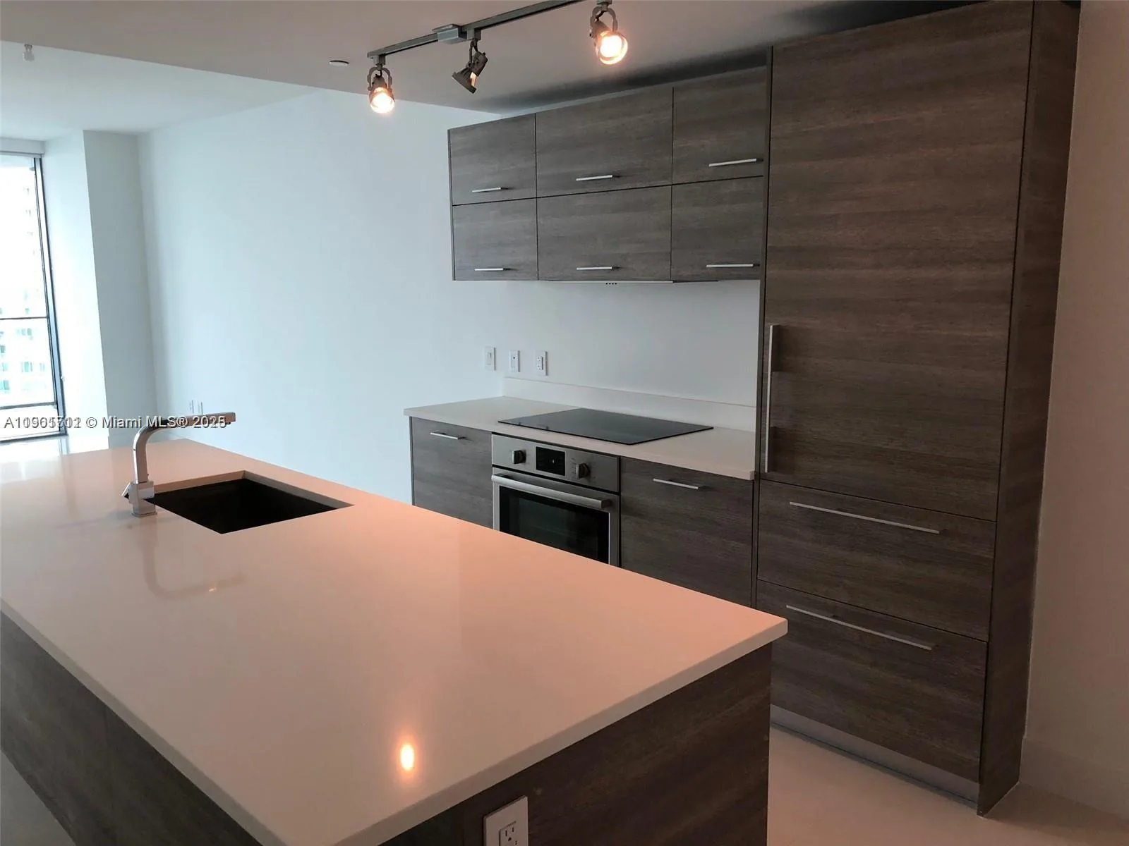 650 NE 32 St # 3605, Miami, FL 33137 photo 5