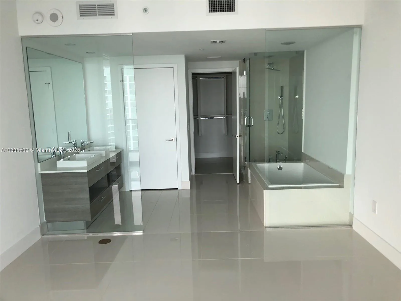 650 NE 32 St # 3605, Miami, FL 33137 photo 9
